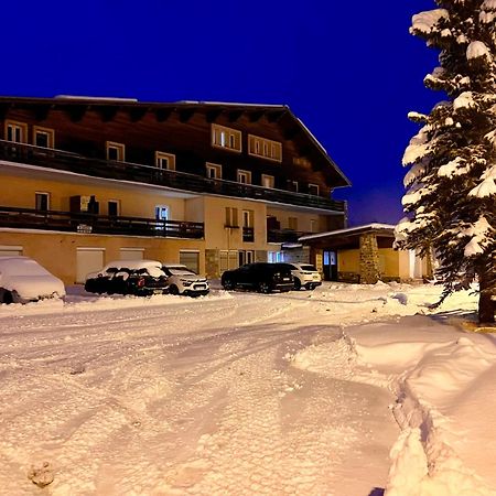 Vars, Appart Spacieux Renove 4 Couchages Dans Chalet Vars  Extérieur photo