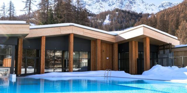 Vars, Appart Spacieux Renove 4 Couchages Dans Chalet Vars  Extérieur photo
